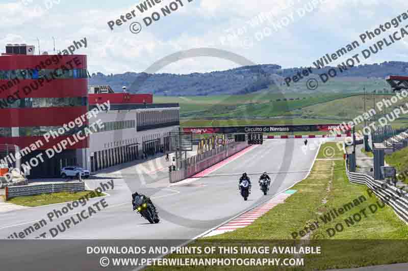 cadwell no limits trackday;cadwell park;cadwell park photographs;cadwell trackday photographs;enduro digital images;event digital images;eventdigitalimages;navarra;no limits trackdays;peter wileman photography;racing digital images;trackday digital images;trackday photos